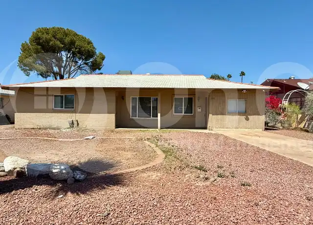 Property at 1920 E Sheridan St, Phoenix, AZ, 85006, 4 beds, 2 baths, [object Object]