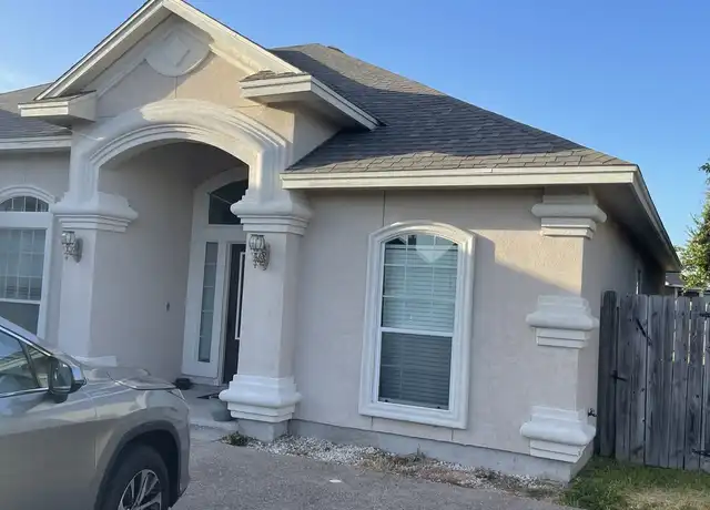 Property at 6746 Old Square Dr, Corpus Christi, TX, 78414, 4 beds, 2 baths, [object Object]