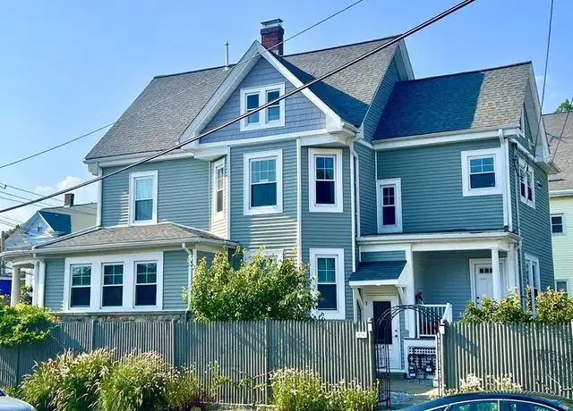 Property at 812 Moody St Unit 2, Waltham, MA, 02453, 6 beds, 2 baths, [object Object]