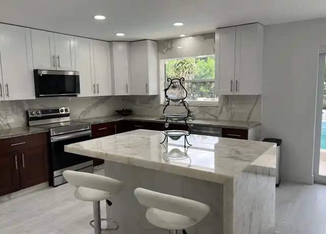 Property at 2238 Spanish Trl #1, Delray Beach, FL, 33483, 2 beds, 2 baths, [object Object]