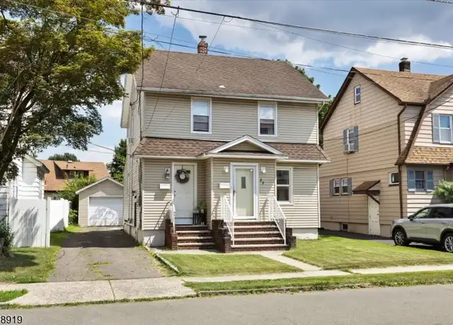 Property at 82 Scrivens St Unit 1, Totowa, NJ, 07512, 2 beds, 1 bath, [object Object]