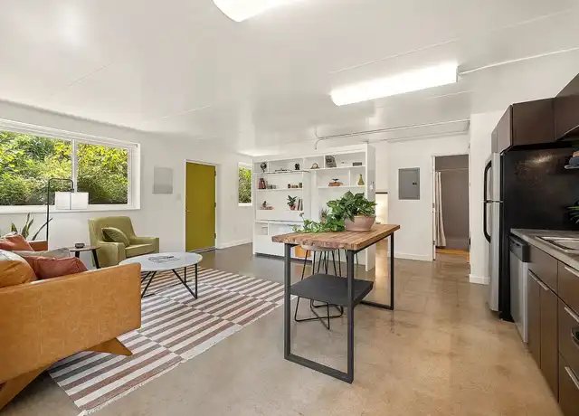 Property at Eco Modern Flats - 130 S Hill Ave, Fayetteville, AR, 72701, 0 beds, 1 bath, [object Object]
