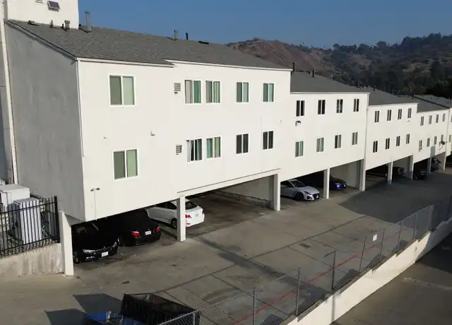 Property at 4571 N Figueroa St Unit 15, Los Angeles, CA, 90065, 2 beds, 1 bath, [object Object]