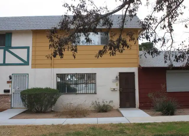 Property at 269 Greenbriar Townhouse Way, Las Vegas, NV, 89121, 2 beds, 2.5 baths, [object Object]