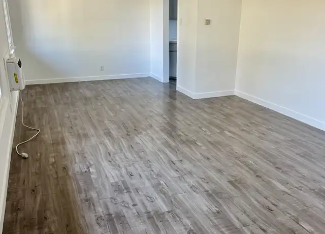 Property at 11908 Magnolia Blvd Unit 9, Valley Village, CA, 91607, 2 beds, 1 bath, [object Object]