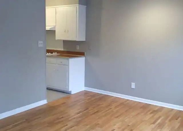 Property at 130 College St Unit 8, Gallatin, TN, 37066, 1 bed, 1 bath, [object Object]