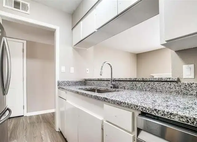 Property at 5881 Preston View Blvd, Dallas, TX, 75240, 1 bed, 1 bath, [object Object]