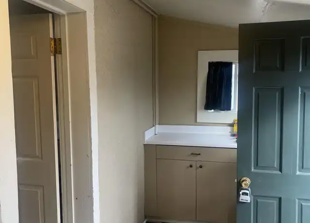 Property at 1623 12th St Unit 2, Greeley, CO, 80631, 1 bed, 1 bath, [object Object]