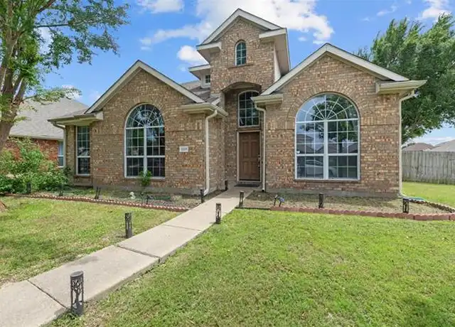 Property at 1300 E Oak St, Wylie, TX, 75098, 3 beds, 2.5 baths, [object Object]