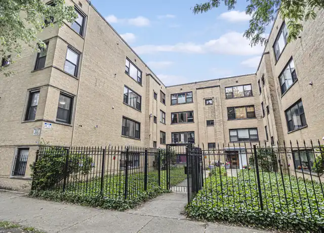Property at 7413 N Seeley Ave Unit 1F, Chicago, IL, 60645, 2 beds, 1 bath, [object Object]
