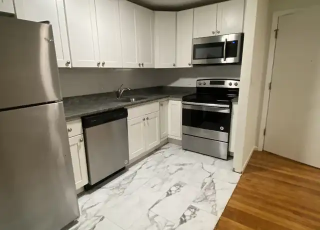 Property at 260 Mount Auburn St Unit 2E, Watertown, MA, 02472, 1 bed, 1 bath, [object Object]