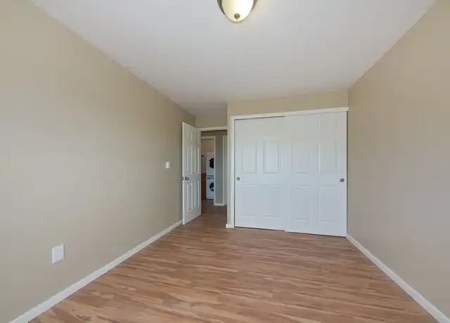 Property at 11300 5th Ave NE Unit 6, Seattle, WA, 98125, 2 beds, 1 bath, [object Object]