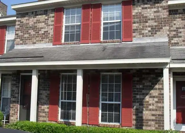 Property at 205 Sandlewood Dr, Summerville, SC, 29483, 3 beds, 1.5 baths, [object Object]