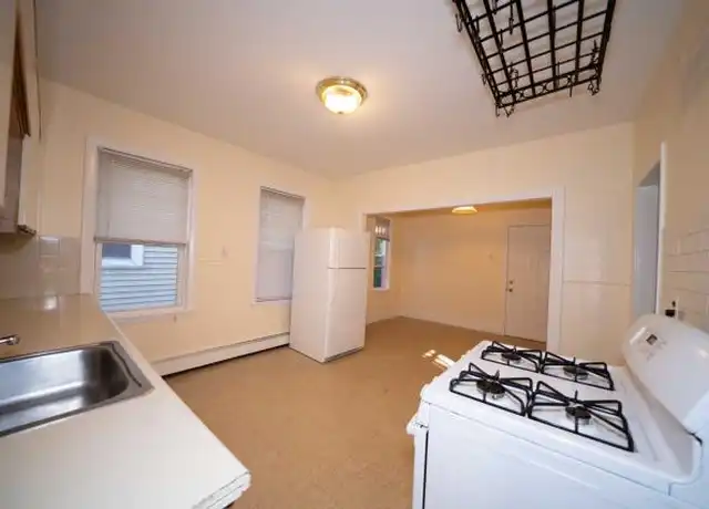 Property at 44 Brackett St, Brighton, MA, 02135, 4 beds, 2 baths, [object Object]