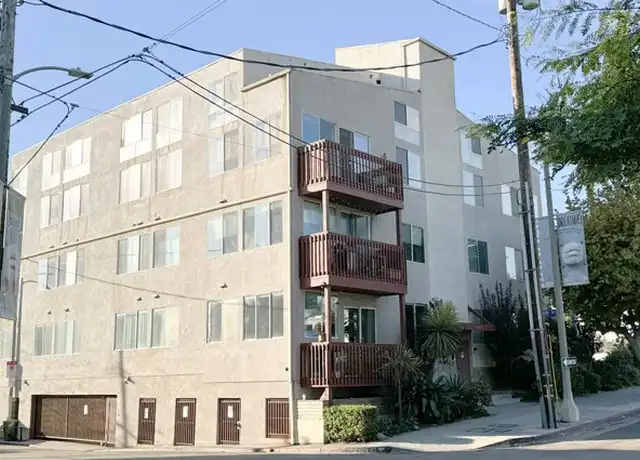 Property at 100 S Venice Blvd #10, Venice, CA, 90291, 1 bed, 1.5 baths, [object Object]