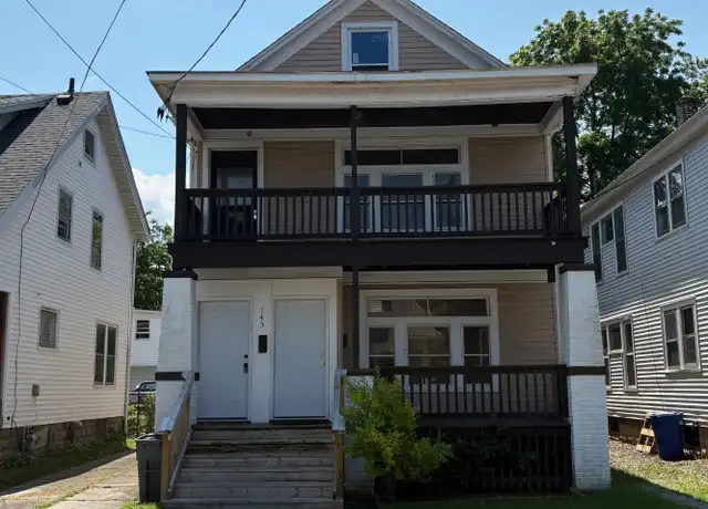 Property at 145 E 30th St Unit 2, Erie, PA, 16504, 2 beds, 1 bath, [object Object]