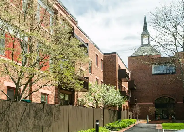 Property at 100 Keyes Rd #218, Concord, MA, 01742, 2 beds, 2.5 baths, [object Object]