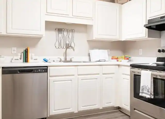 Property at 1000 Spring Lake Blvd, Byram, MS, 39272, 1 bed, 1 bath, [object Object]