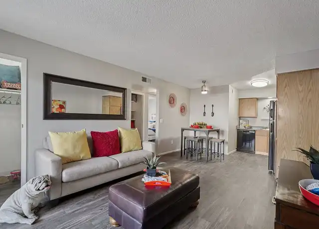 Property at Sunset Landing - 8450 N 67th Ave, Glendale, AZ, 85302, 1-2 bed, 1 bath, [object Object]