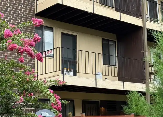 Property at 3926 Stone Gate Dr Unit D, Suitland, MD, 20746, 2 beds, 1 bath, [object Object]
