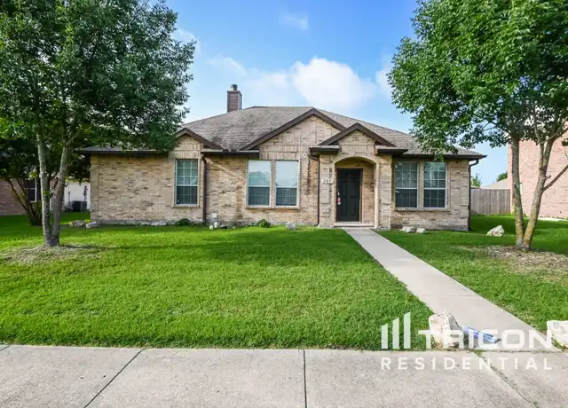 Property at 207 Moonlight Dr, Red Oak, TX, 75154, 3 beds, 2 baths, [object Object]