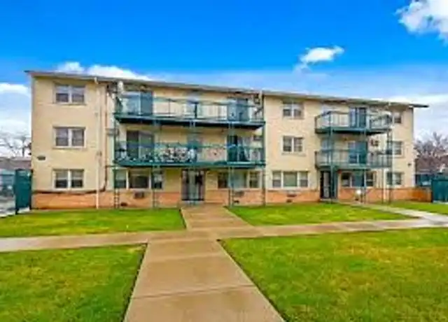 Property at 3737-3739 W 63rd (West Lawn) - 3739 W 63rd St, Chicago, IL, 60629, 2 beds, 1 bath, [object Object]