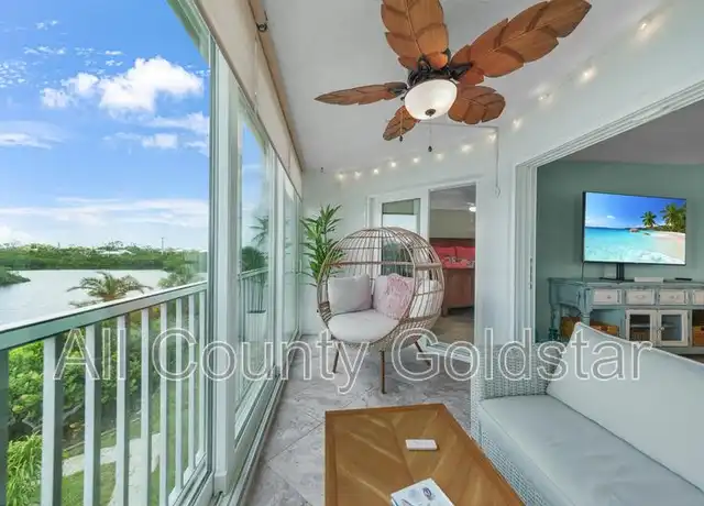Property at 1401 S McCall Rd #201, Englewood, FL, 34223, 2 beds, 2 baths, [object Object]