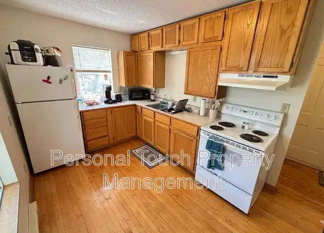 Property at 411 4th Ave S Unit 3, Moorhead, MN, 56560, 4 beds, 2 baths, [object Object]
