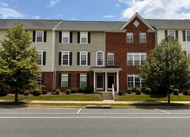 Property at 1374 Timberwood Blvd, Charlottesville, VA, 22911, 4 beds, 3.5 baths, [object Object]