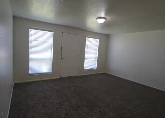 Property at 1273 E Gordon Ave, Layton, UT, 84040, 2 beds, 1.5 baths, [object Object]