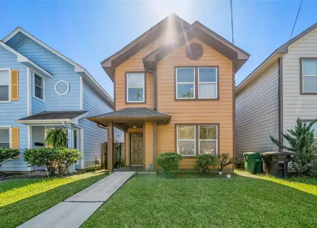 Property at 1209 Ruthven St, Houston, TX, 77019, 3 beds, 3 baths, [object Object]