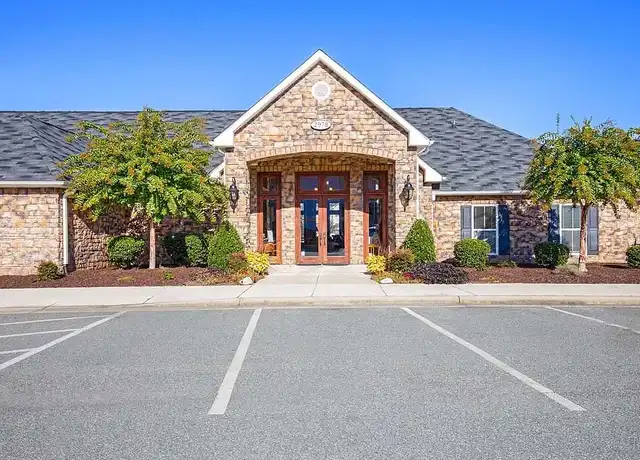 Property at Ethan Pointe Apartments - 2978 Ethan Pointe Dr, Burlington, NC, 27215, 2 beds, 2 baths, [object Object]
