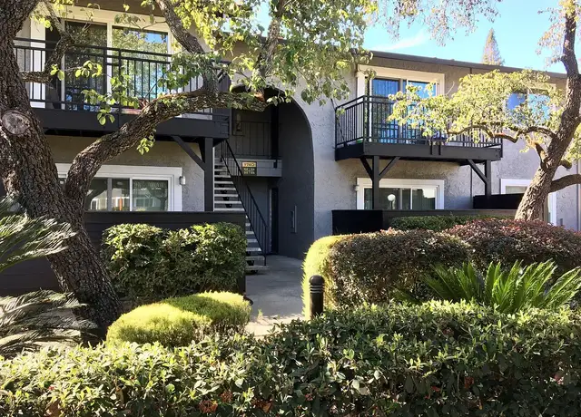 Photo of 9800 Fair Oaks Blvd, Fair Oaks, CA 95628