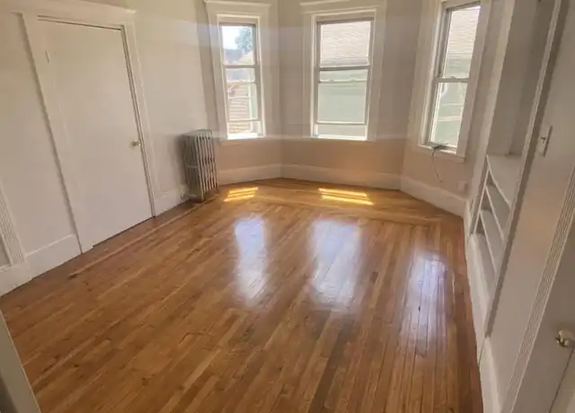 Property at 12 Elmhurst St, Dorchester, MA, 02124, 3 beds, 1 bath, [object Object]