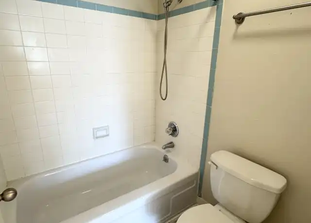 Property at 1043 39th St Unit 6, Sacramento, CA, 95816, 2 beds, 1.5 baths, [object Object]