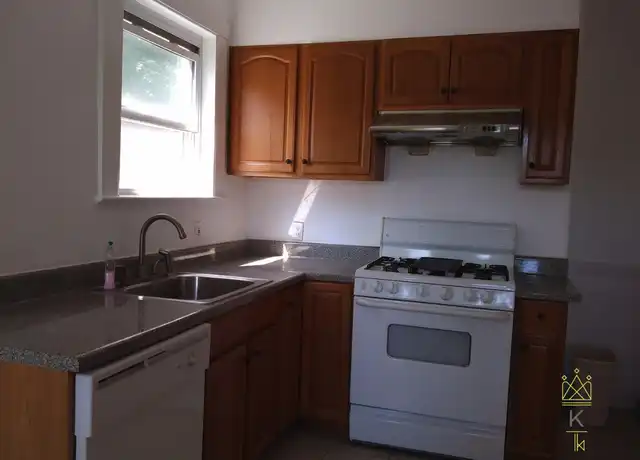Property at 1102 Boylston St Unit 1T, Boston, MA, 02215, 1 bed, 1 bath, [object Object]