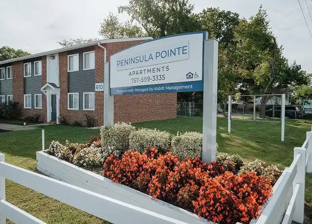 Property at 814 La Salle Ave, Hampton, VA, 23669, 2 beds, 1 bath, [object Object]