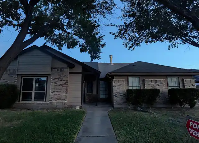 Property at 415 Liberty Pl, Grand Prairie, TX, 75052, 3 beds, 2 baths, [object Object]