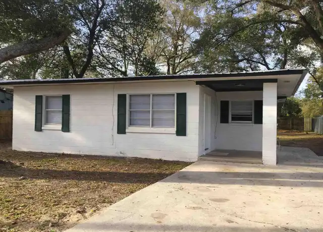 Property at 6 Baggett Ct, Pensacola, FL, 32505, 2 beds, 1 bath, [object Object]