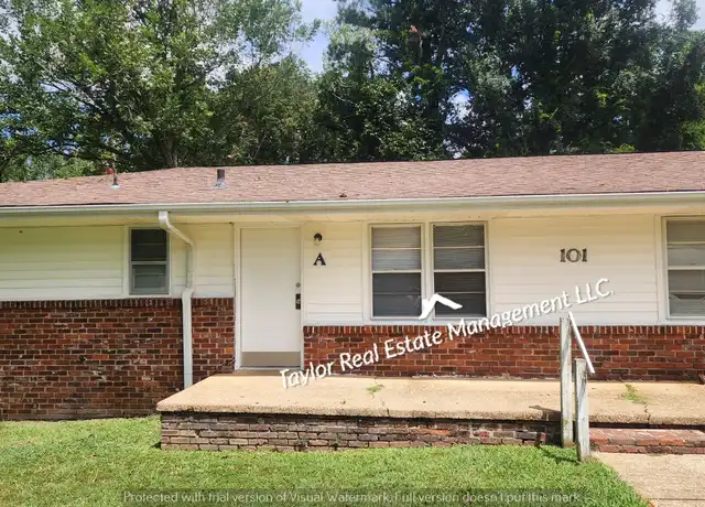 Property at 101 Doris Ln Unit A, Florence, AL, 35630, 3 beds, 1.5 baths, [object Object]