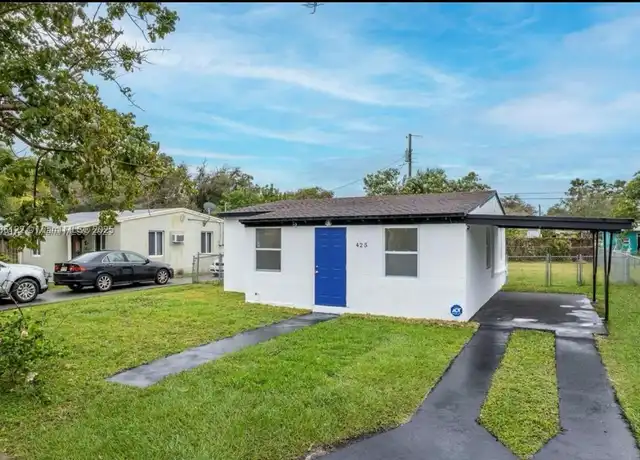 Property at 425 NW 14th Way, Fort Lauderdale, FL, 33311, 3 beds, 1 bath, [object Object]