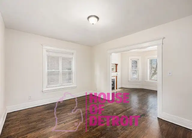 Property at 214 E Philadelphia St Unit 3, Detroit, MI, 48202, 2 beds, 1 bath, [object Object]
