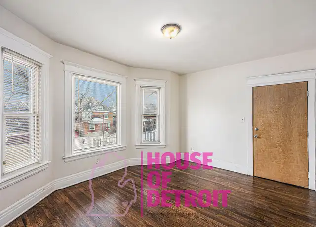Property at 214 E Philadelphia St Unit 3, Detroit, MI, 48202, 2 beds, 1 bath, [object Object]