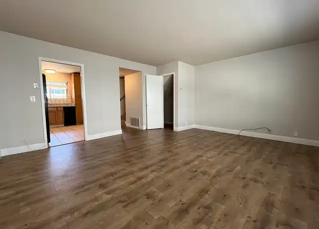 Property at Farm Hill Manor - 3524 Farm Hill Blvd, Redwood City, CA, 94061, 2 beds, 1.5 baths, [object Object]