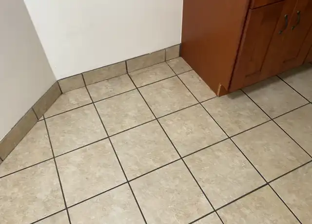 Property at 400 W Carson St Unit 42, Carson, CA, 90745, 1 bed, 1 bath, [object Object]