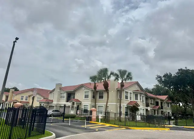 Property at 1903 Belmont Ln #1903, North Lauderdale, FL, 33068, 2 beds, 2 baths, [object Object]