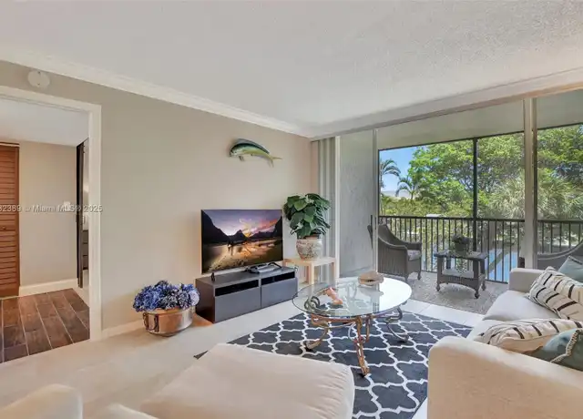 Property at 14 Royal Palm Way #303, Boca Raton, FL, 33432, 2 beds, 2 baths, [object Object]