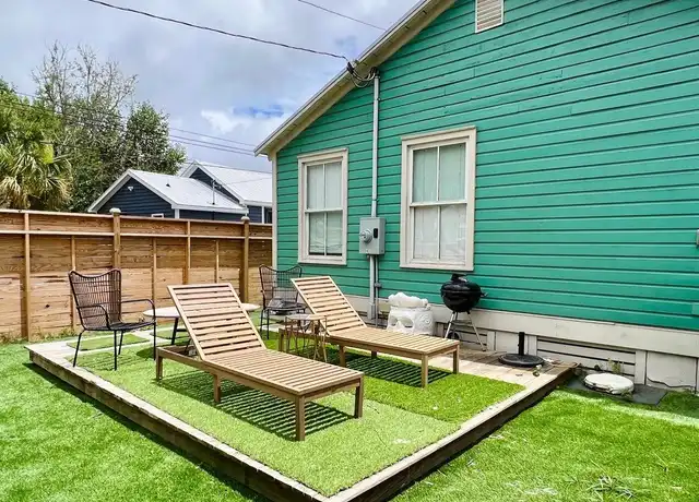 Property at 94 Romney St, Charleston, SC, 29403, 3 beds, 2 baths, [object Object]
