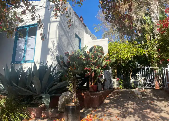 Property at 1090 63rd St #4, Oakland, CA, 94608, 0 beds, 1 bath, [object Object]