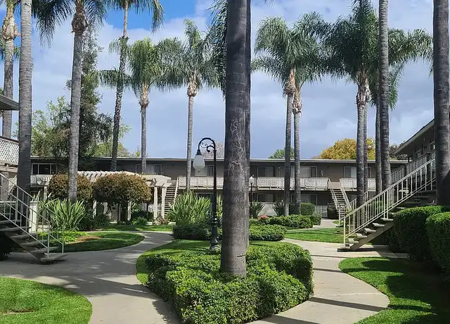 Property at Shelter Creek Apartments - 2050 Southwest Expy, San Jose, CA, 95126, 2 beds, 1 bath, [object Object]